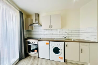 1 bed flat, 31 Gregory Street, Lenton, Nottingham, NG72NL - Image 7